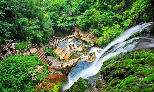 栾川旅游景点排名_栾川旅游景点排名鸡冠洞